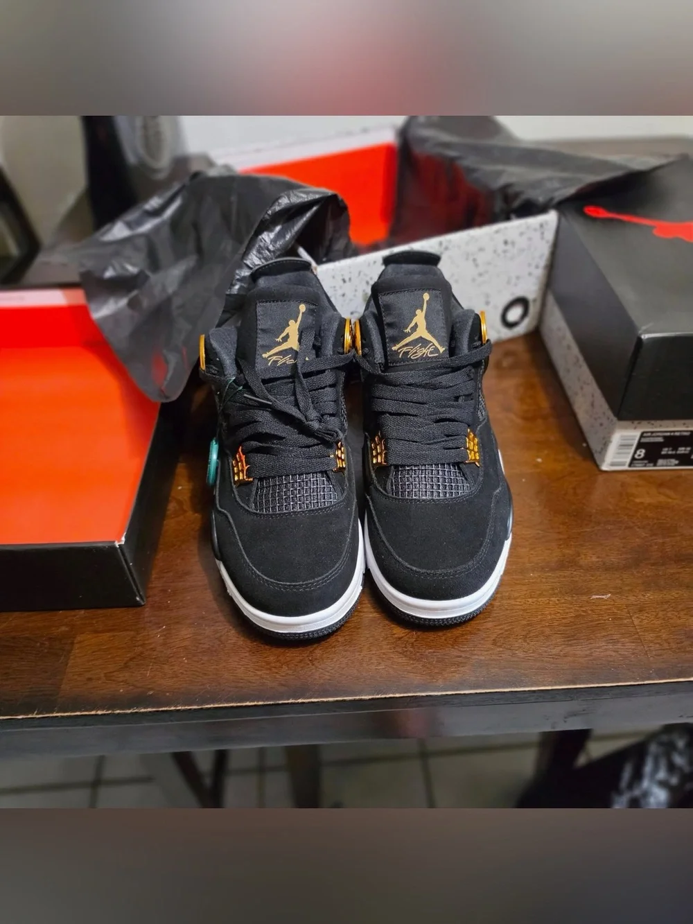 Jordan Retro 4 Royalty Size 8 Men